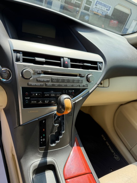 2012 Lexus RX Image 8