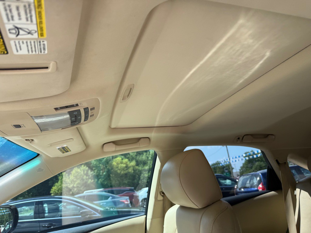 2012 Lexus RX Image 10