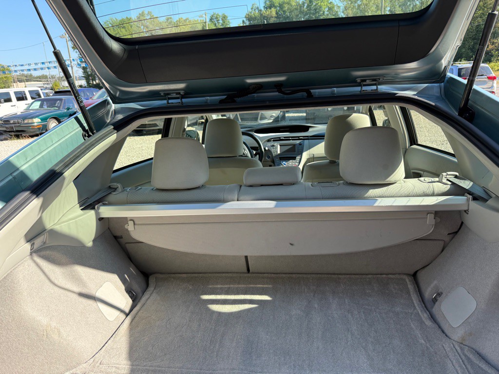 2013 Toyota Prius Image 5