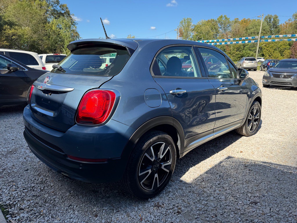 2018 FIAT 500 Image 3