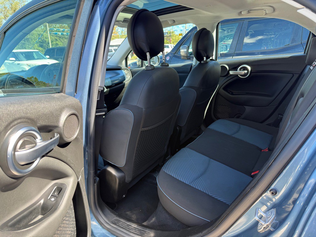 2018 FIAT 500 Image 5