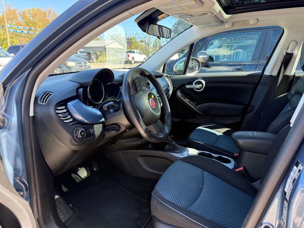 2018 FIAT 500 Image 6