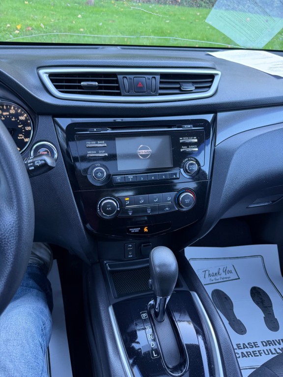 2014 Nissan Rogue Image 8