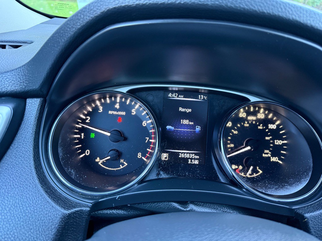 2014 Nissan Rogue Image 9