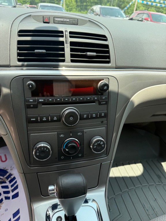 2009 Saturn Aura Image 7