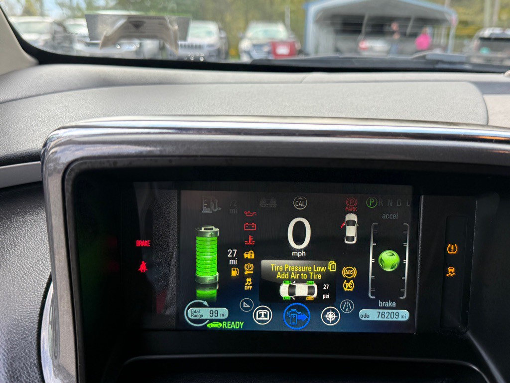 2014 Chevrolet Volt Image 11