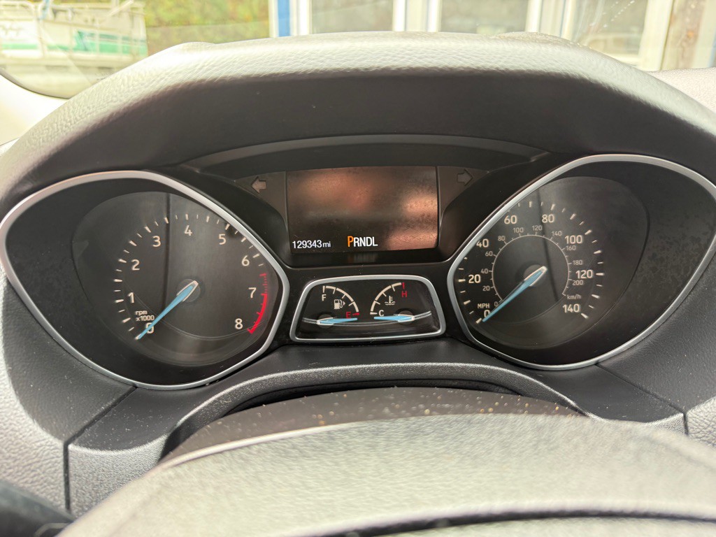 2015 Ford Focus Image 9