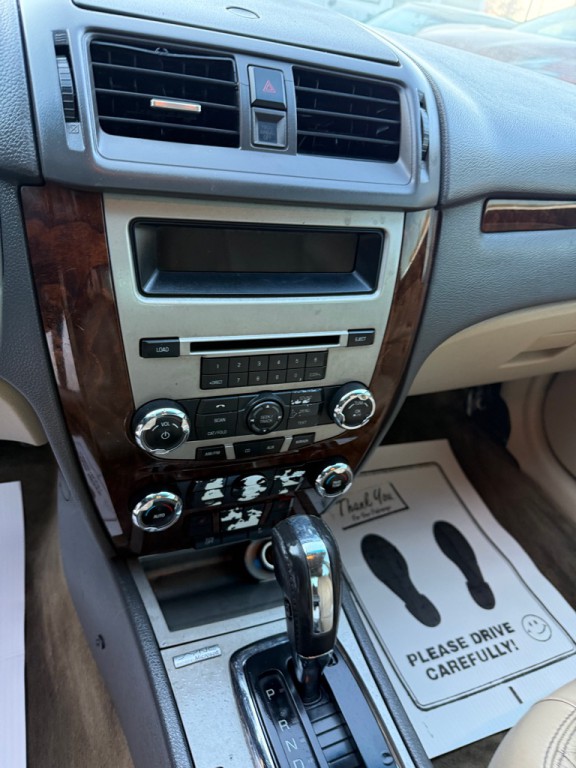 2012 Ford Fusion Image 8