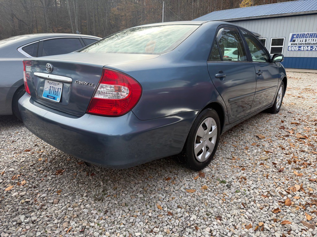 2004 Toyota Camry Image 4