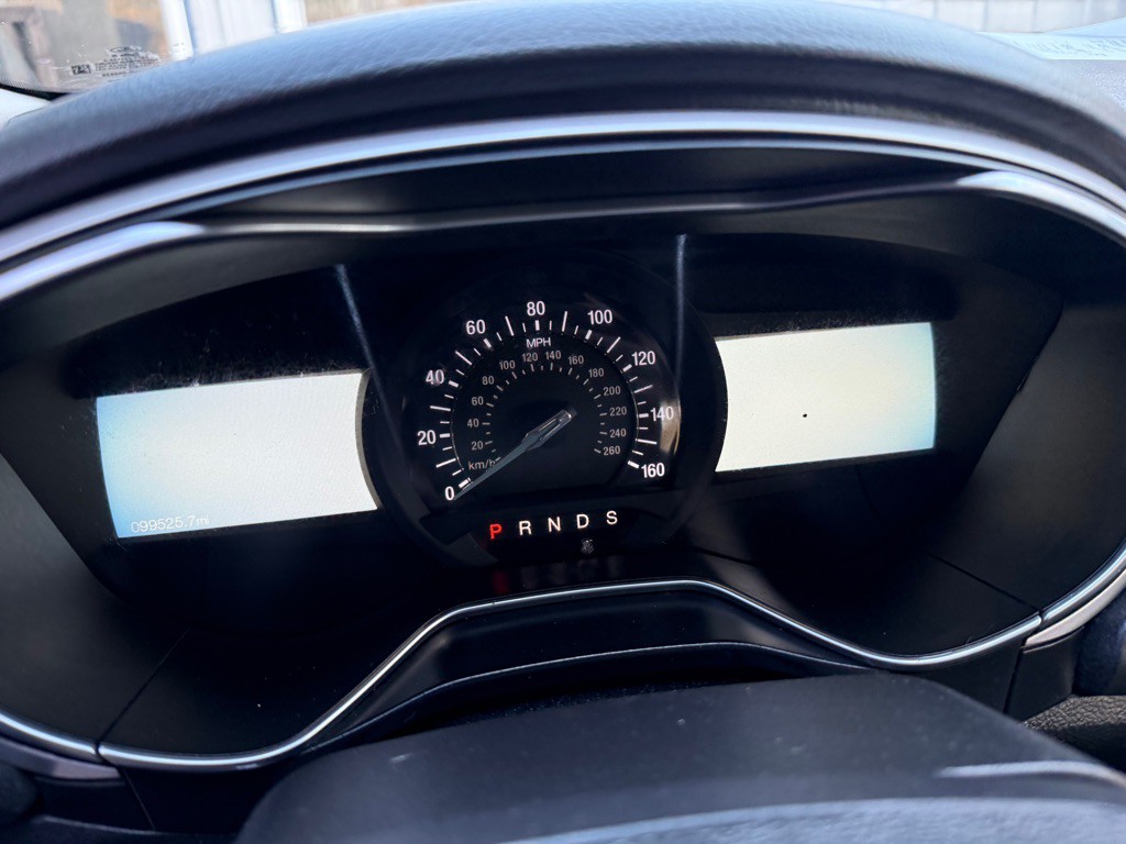 2016 Ford Fusion Image 9