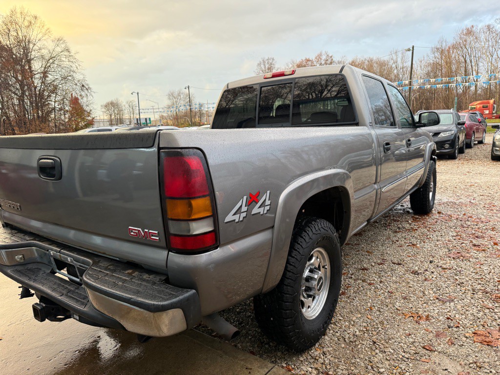 2007 GMC Sierra Image 4