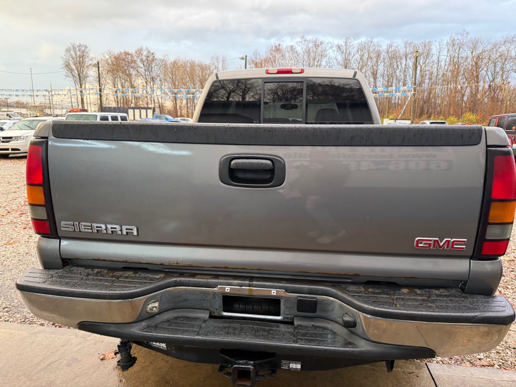 2007 GMC Sierra Image 5