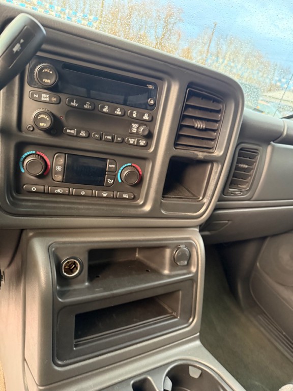 2007 GMC Sierra Image 10