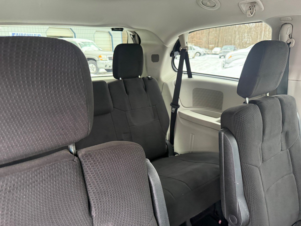 2012 Dodge Grand Caravan Image 8