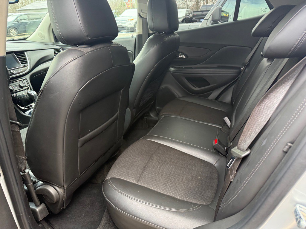 2019 Buick Enclave Image 6