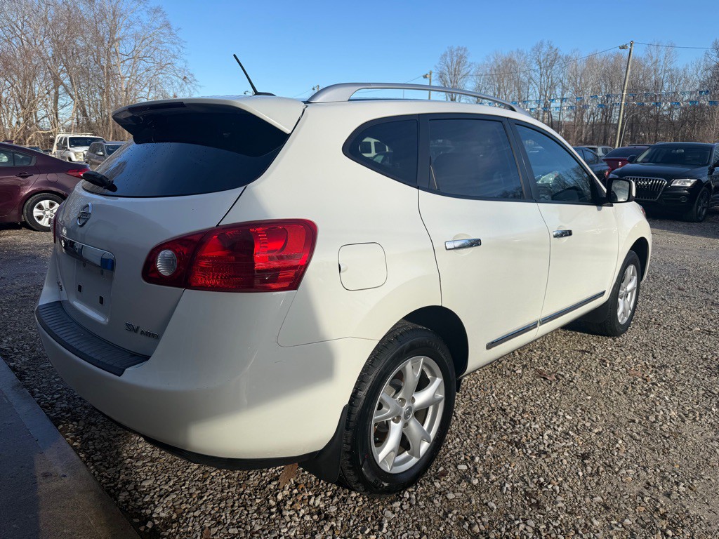 2011 Nissan Rogue Image 4