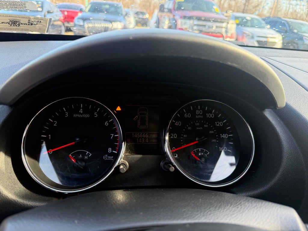 2011 Nissan Rogue Image 9