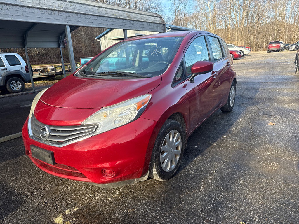 2015 Nissan Versa Image 1