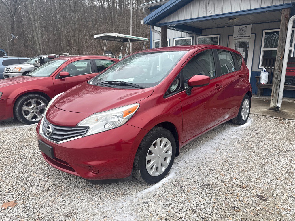 2015 Nissan Versa Image 6
