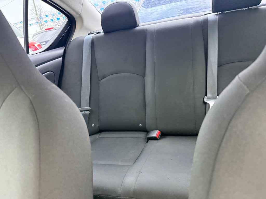 2016 Nissan Versa Image 10