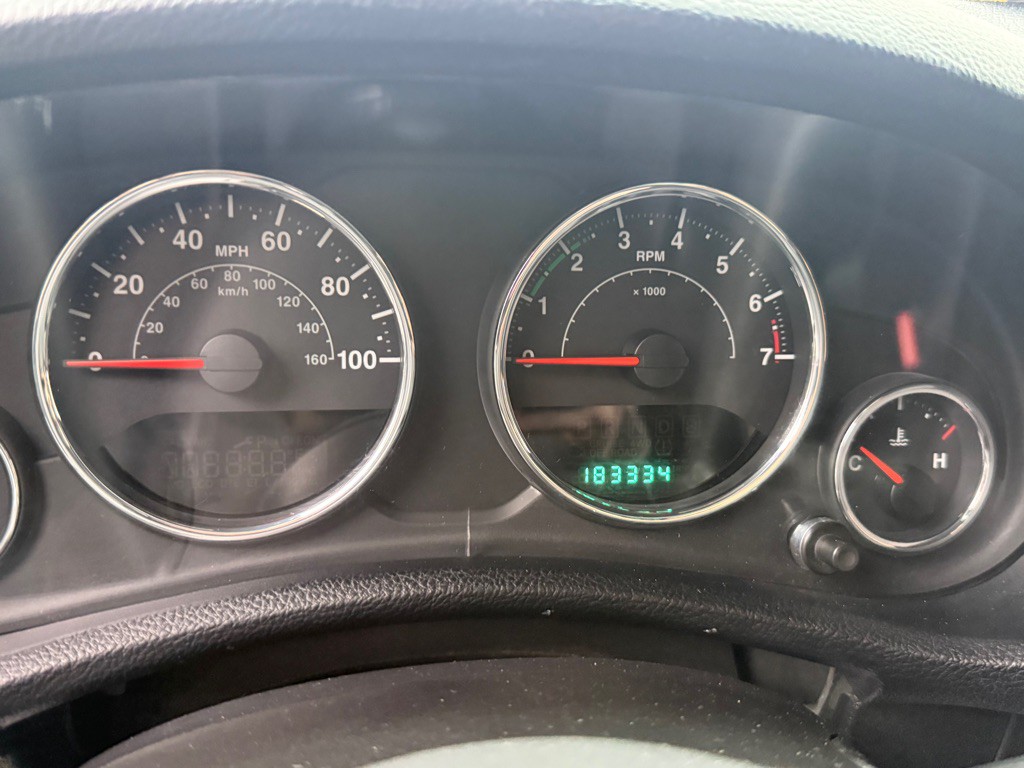 2013 Jeep Wrangler Image 10