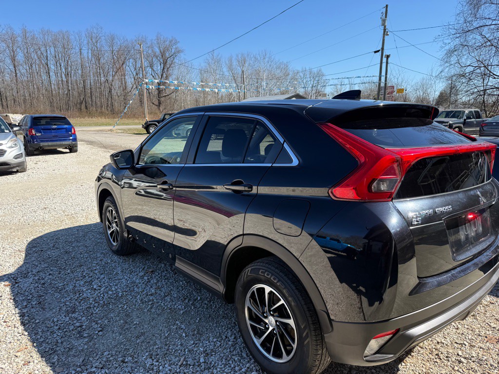 2020 Mitsubishi Eclipse Image 4