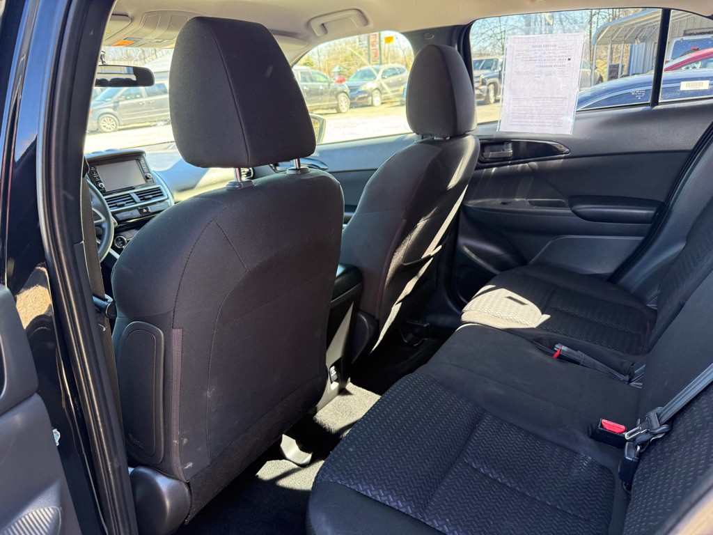 2020 Mitsubishi Eclipse Image 5