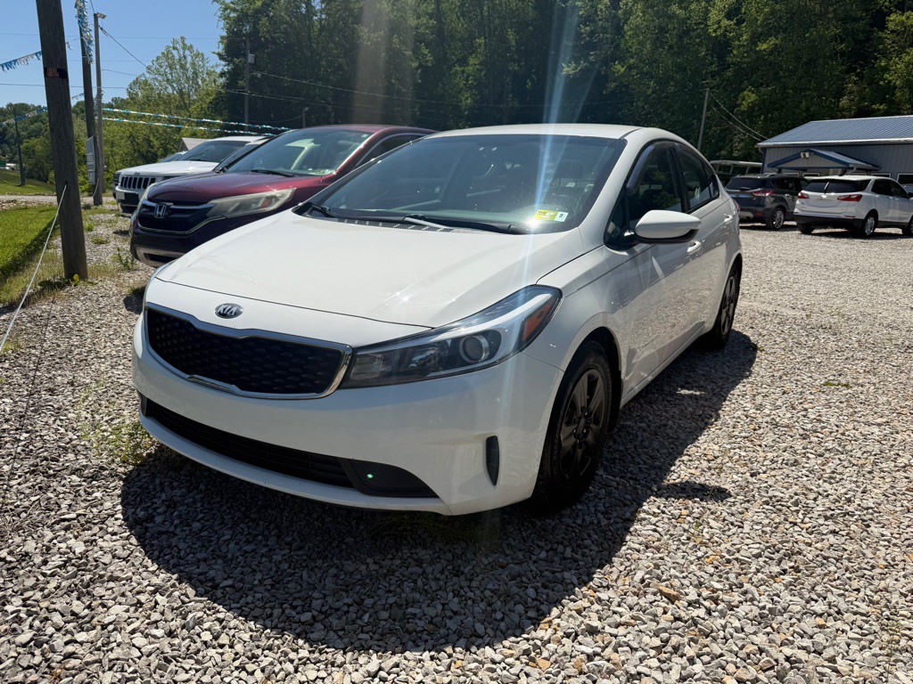 2018 Kia Forte Image 1