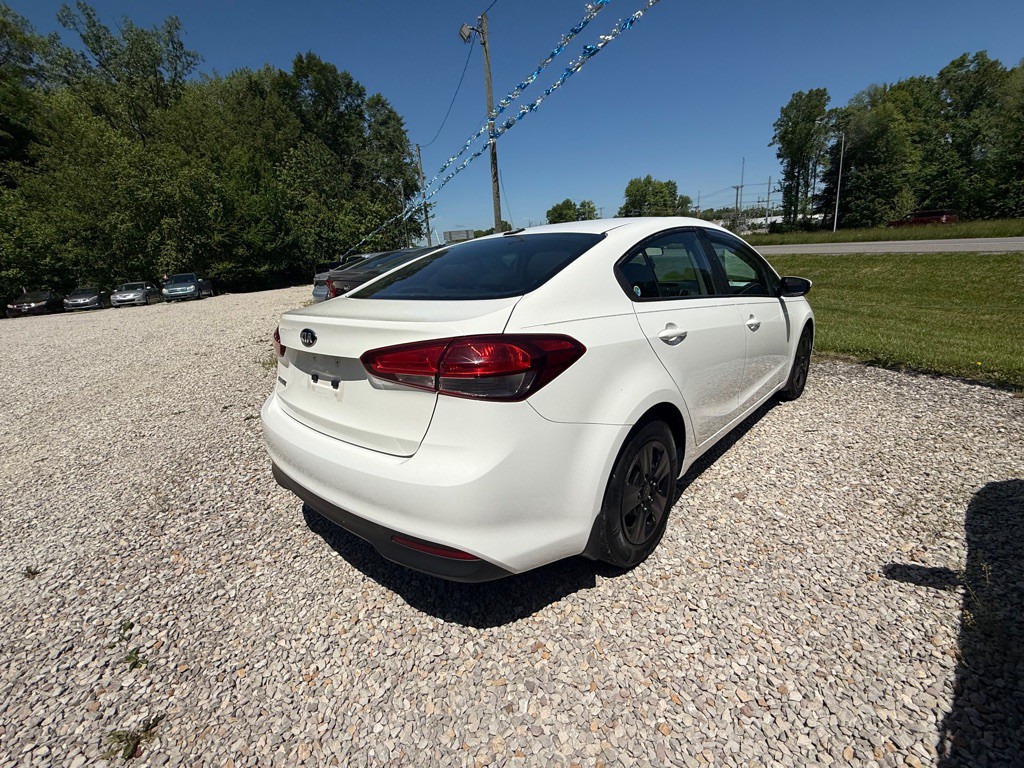 2018 Kia Forte Image 5