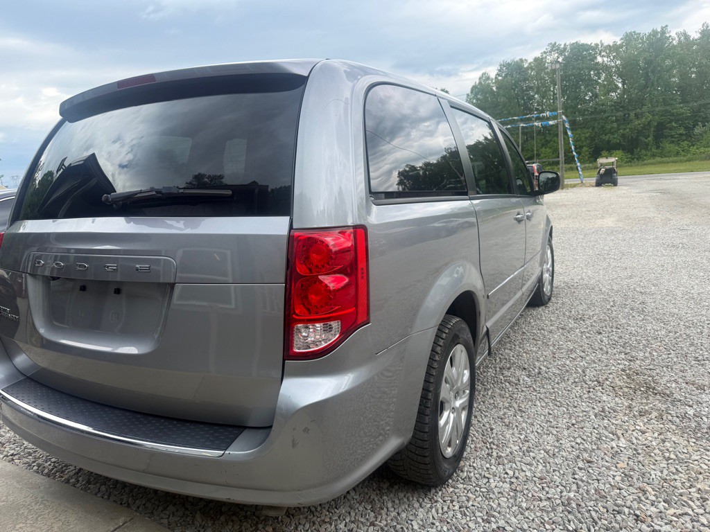 2017 Dodge Grand Caravan Image 4