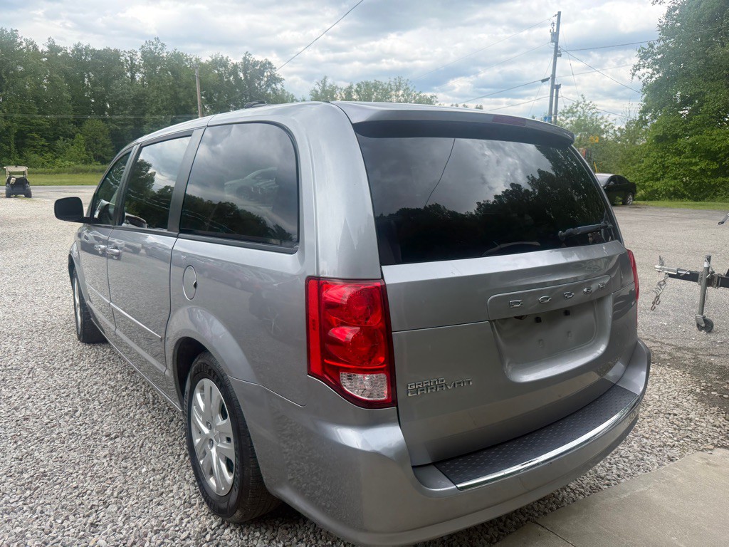 2017 Dodge Grand Caravan Image 5