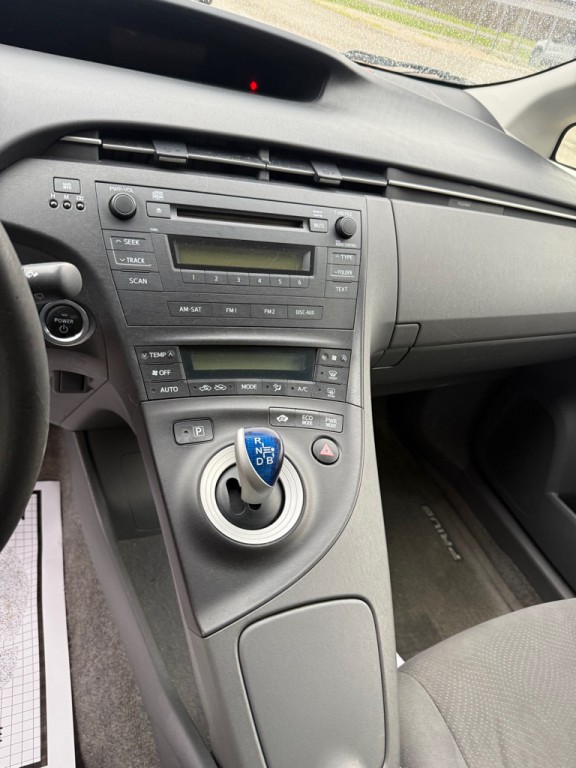 2010 Toyota Prius Image 8