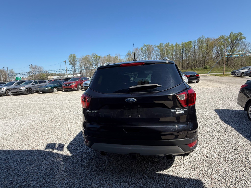 2019 Ford Escape Image 4