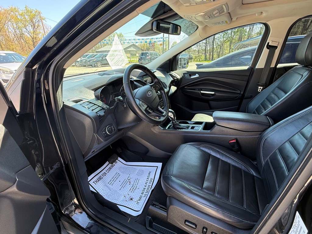 2019 Ford Escape Image 8