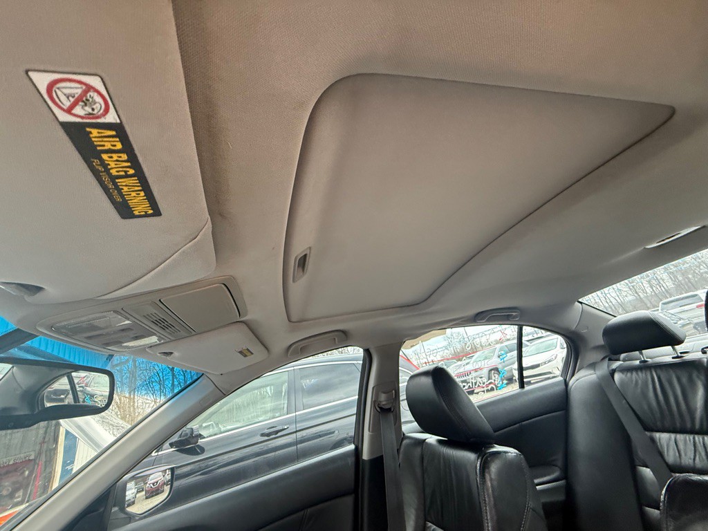 2008 Honda Accord Image 9