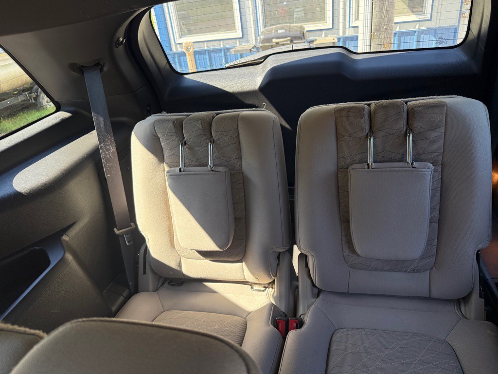 2015 Ford Explorer Image 8