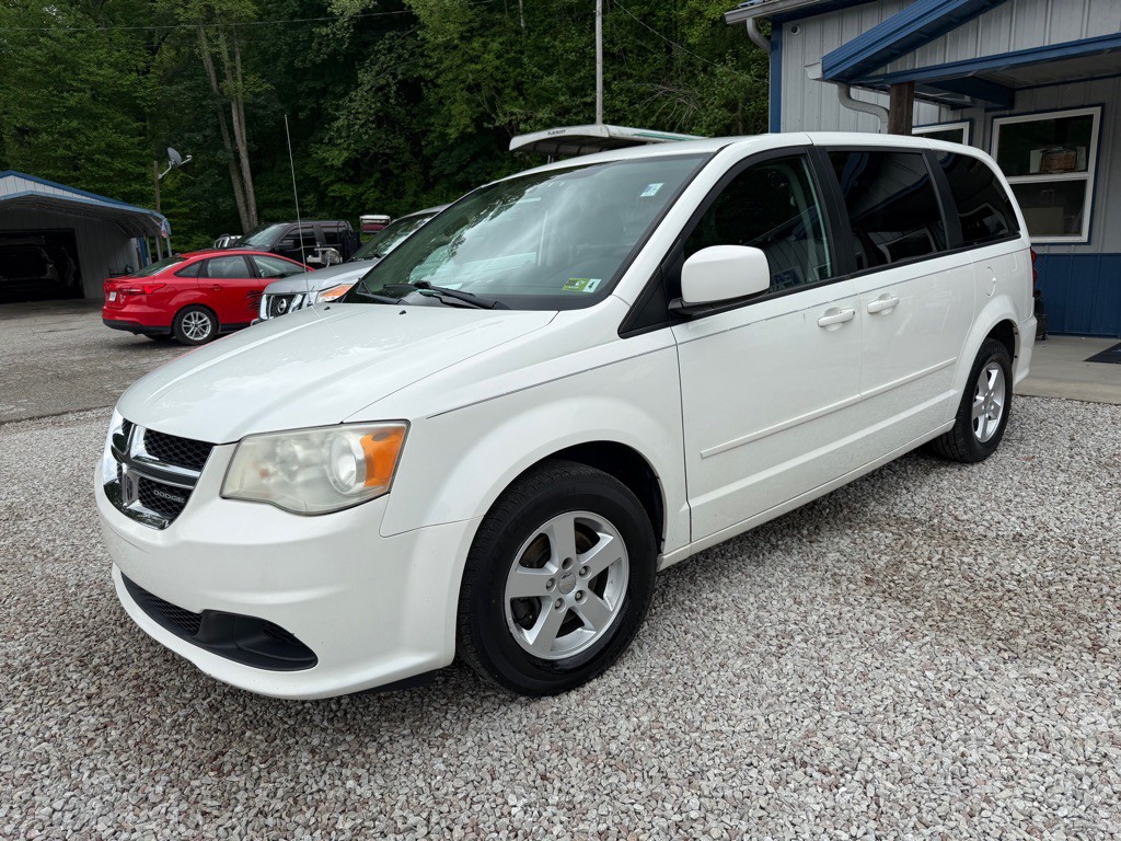 2011 Dodge Grand Caravan Image 1