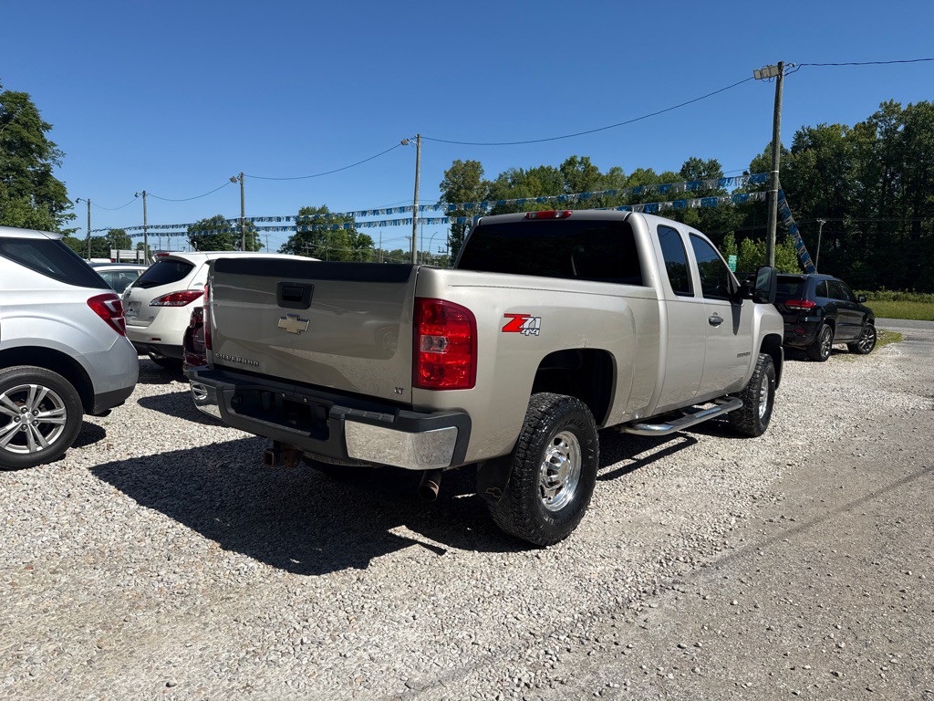 2008 Chevrolet Silverado 1500 Image 3