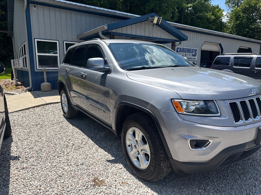 2016 Jeep Grand Cherokee Image 2
