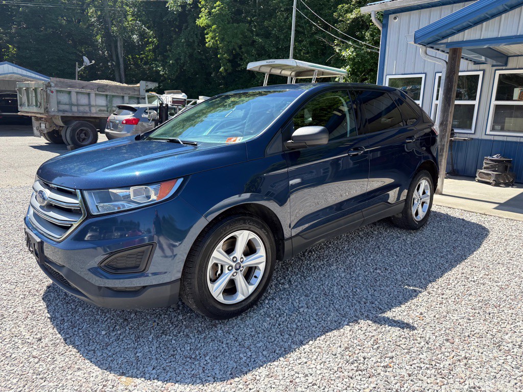 2017 Ford Edge Image 2