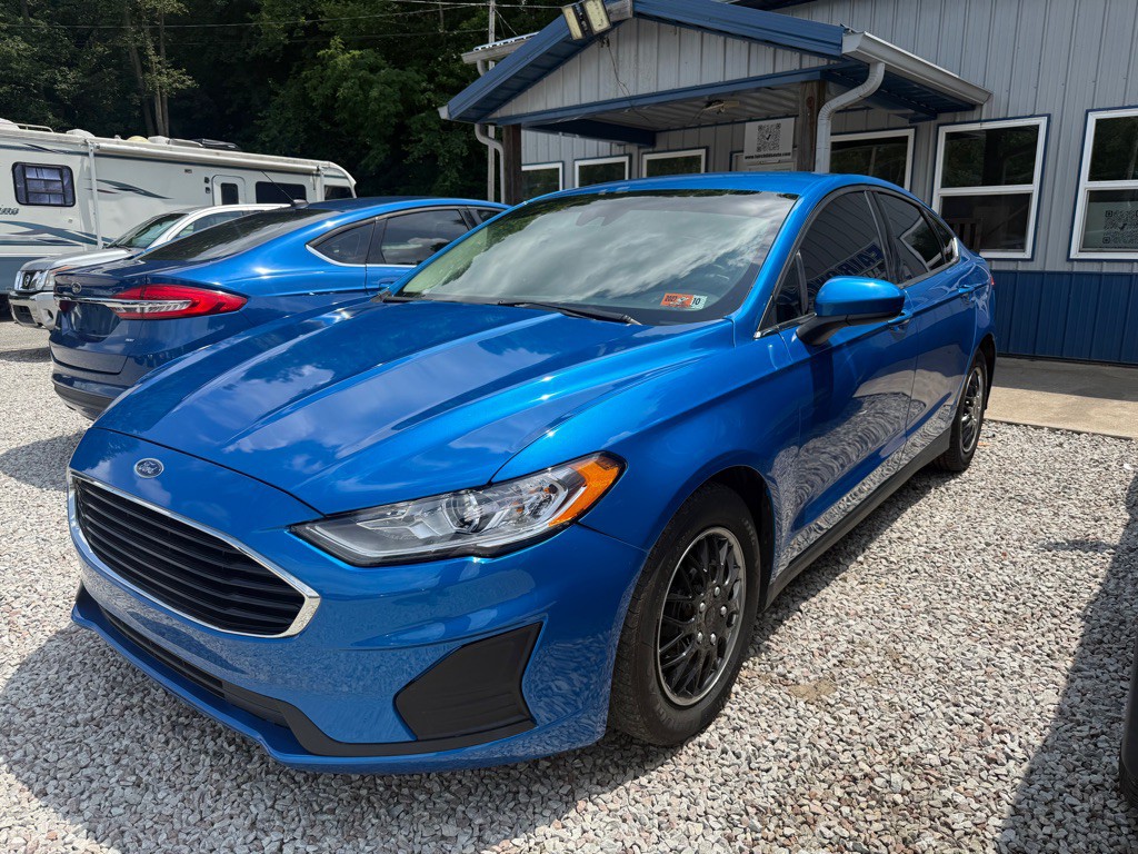 2020 Ford Fusion Image 3