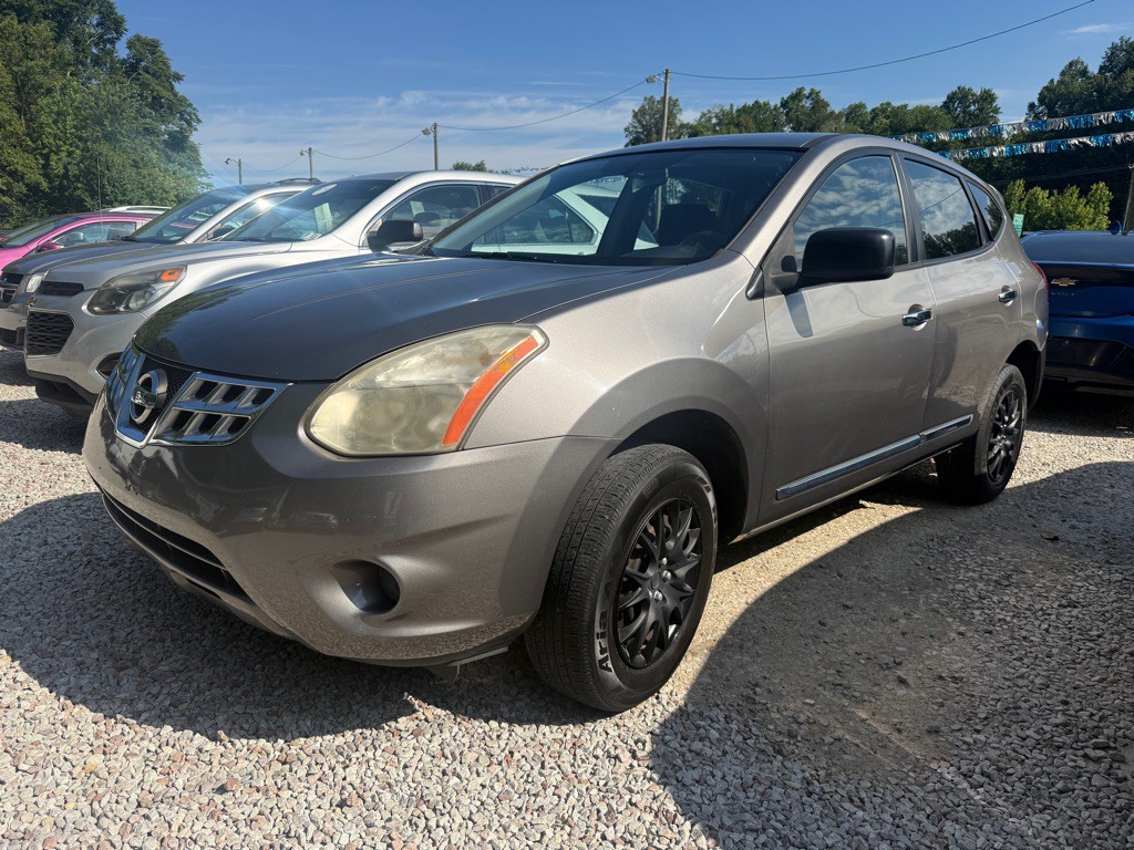 2013 Nissan Rogue Image 2