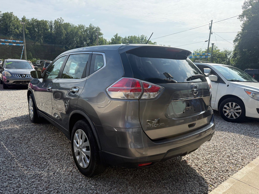 2015 Nissan Rogue Image 4