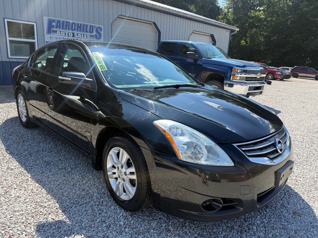 2011 Nissan Altima Image 3