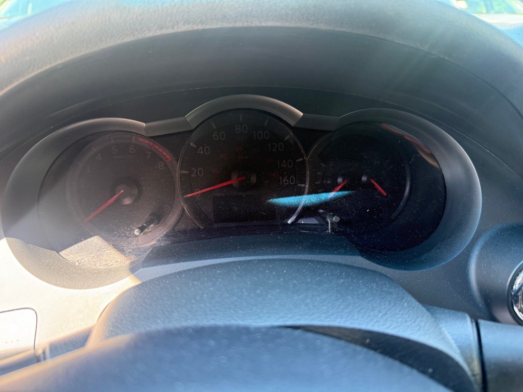 2011 Nissan Altima Image 10