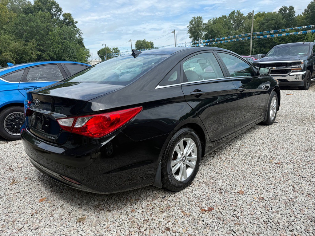 2013 Hyundai Sonata Image 4