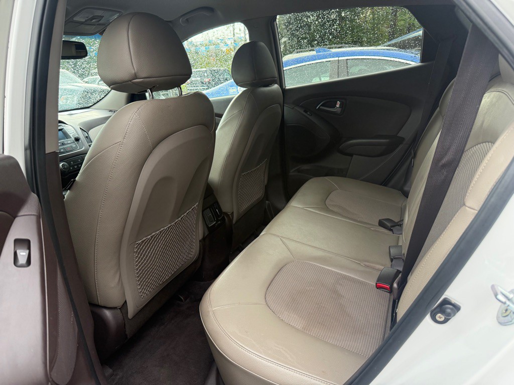2015 Hyundai Tucson Image 5