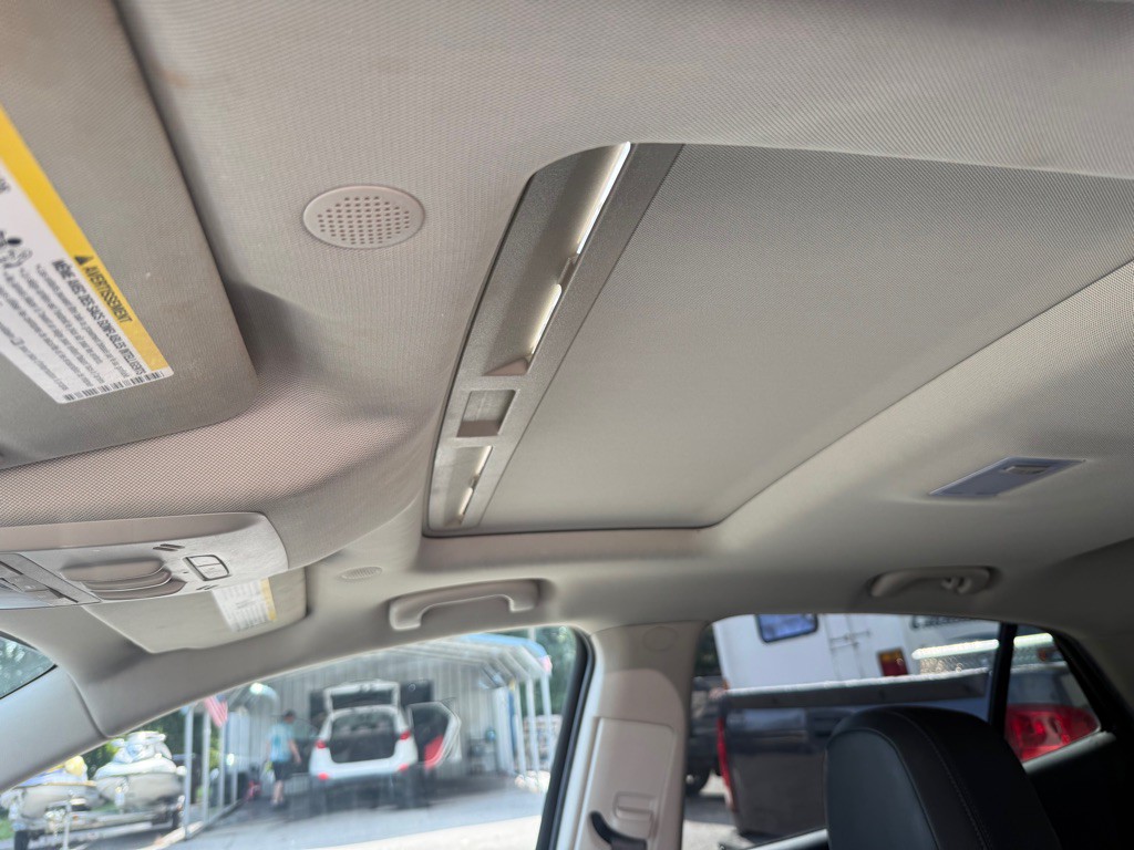 2017 Buick Enclave Image 9