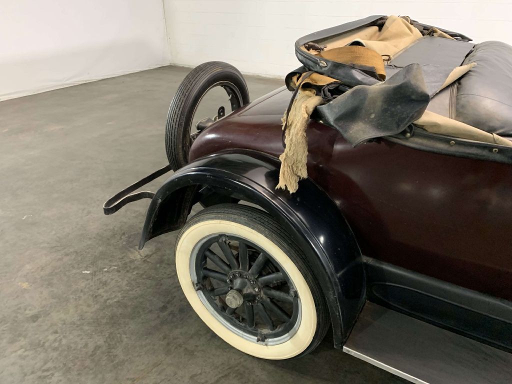 2023 Buick Roadster Image 23