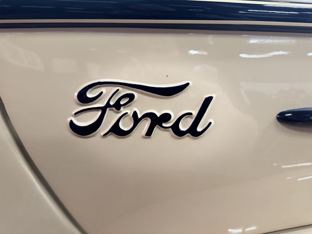 1947 Ford 1 Ton Flat Bed Image 22